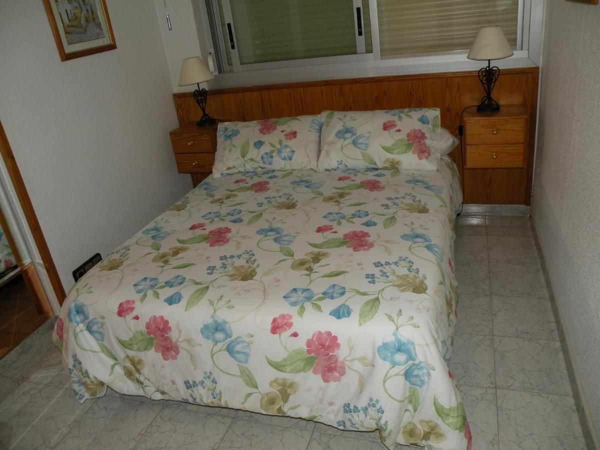 Acacias 4 - Fincas Arena Benidorm Ngoại thất bức ảnh